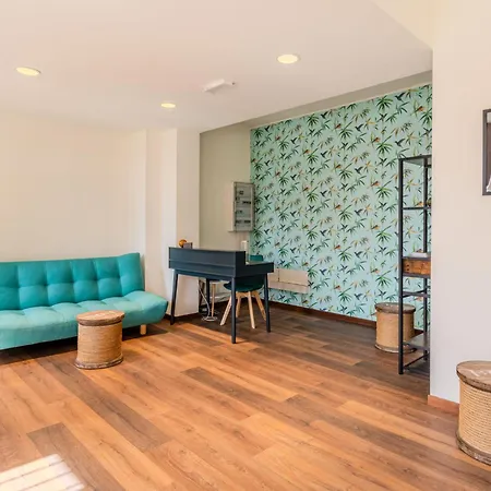 Piazza San Giuseppe-2 By Interhome Daire *